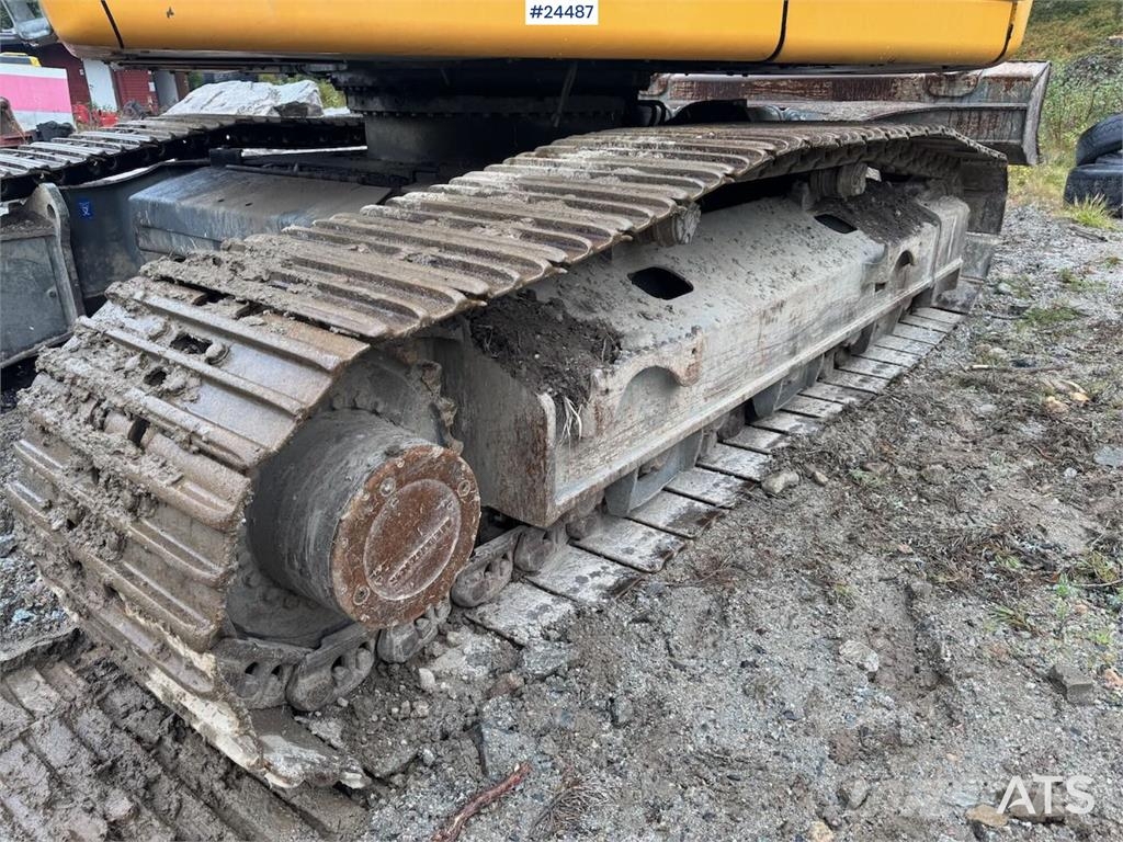 Liebherr R920 K LC Tracked Excavator – 2 Buckets, Tilt & Le Lánctalpas kotrók