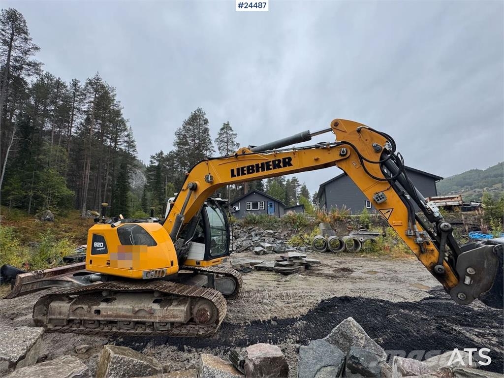 Liebherr R920 K LC Tracked Excavator – 2 Buckets, Tilt & Le Lánctalpas kotrók