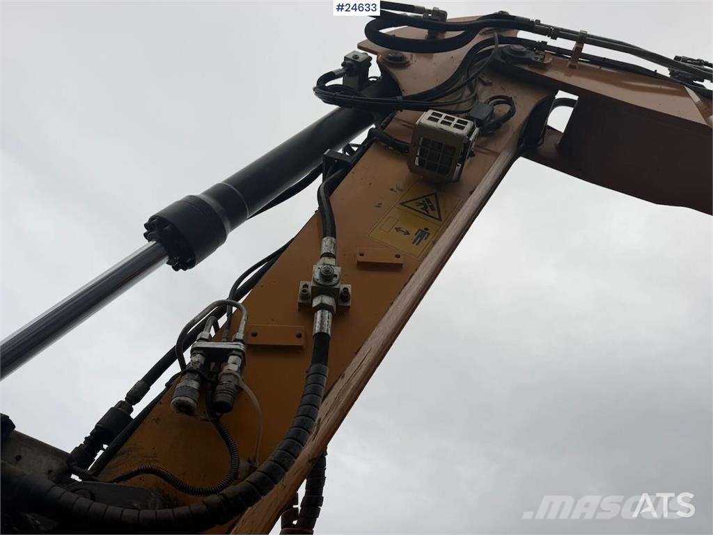 Liebherr R920 LC reduced-tail-swing excavator with GPS, 2 b Beltegraver