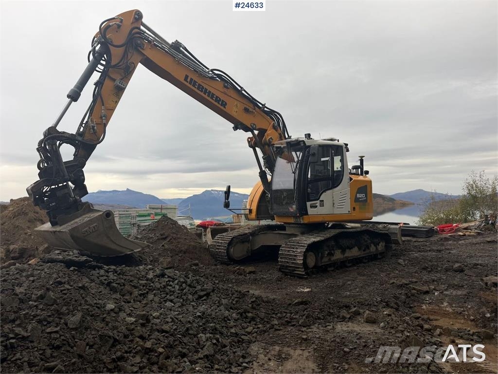 Liebherr R920 LC reduced-tail-swing excavator with GPS, 2 b Beltegraver