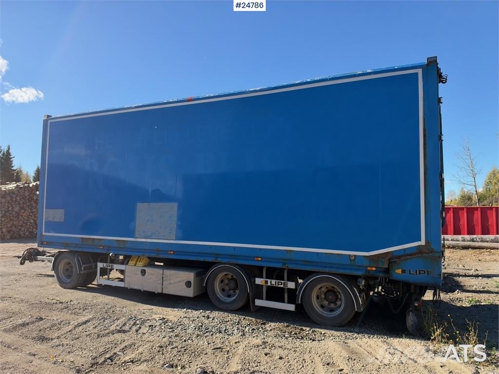 Lipe Wood Chip Trailer with Hydraulic Side Opening and Egyéb pótkocsik