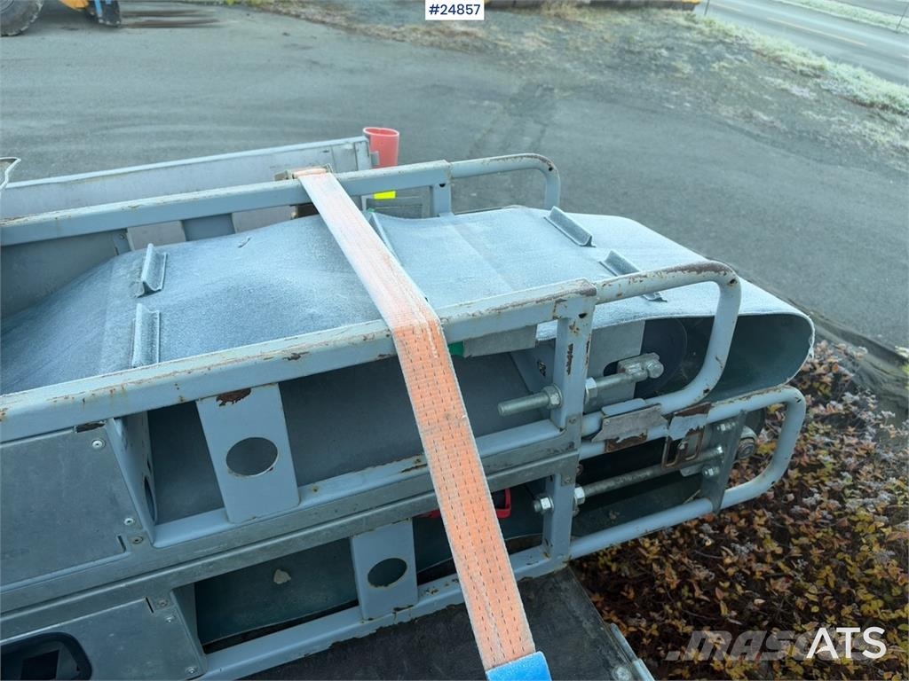 Lissmac Libelt-600 Conveyor Belt with Feed Hopper Talaj fúró