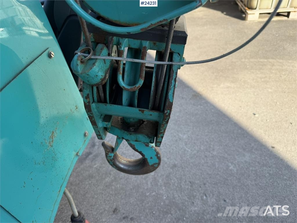 Maeda MC305C Crane 其他升降機械
