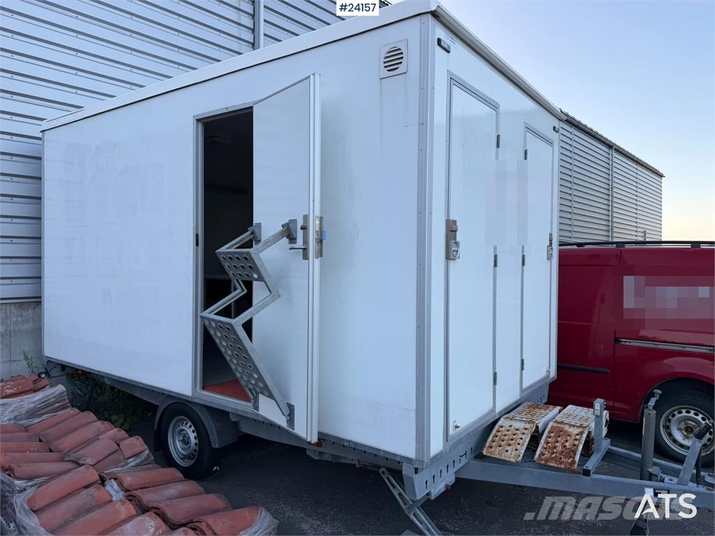 Malthus Uniteam crew cabin Настаняване на обекта