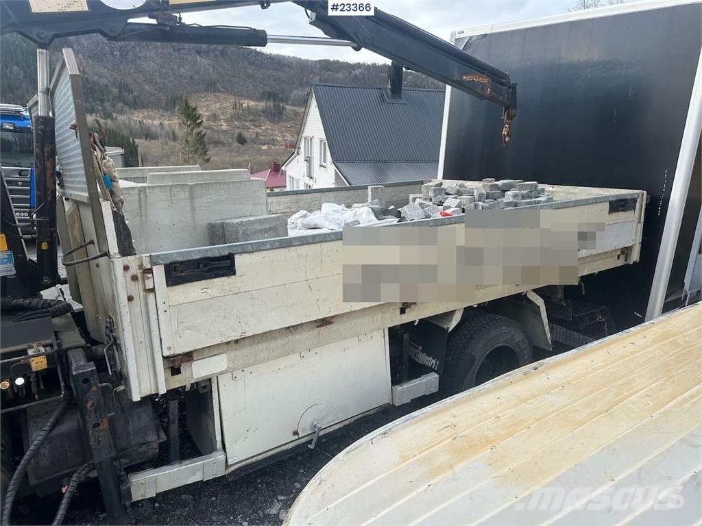 MAN 8.150 crane truck w/ 3-way tipper on the body. WAT Lastbil med kran