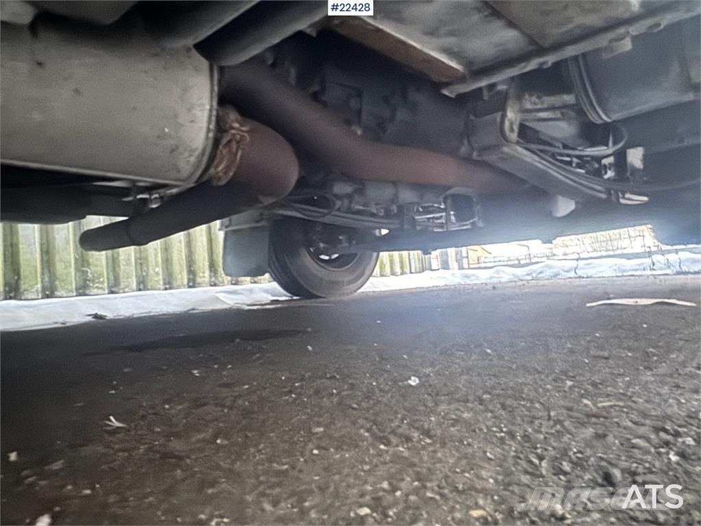 MAN LE 9.220 Box Truck – Low Mileage Caminhões baú