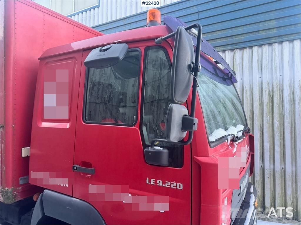 MAN LE 9.220 Box Truck – Low Mileage Caminhões baú