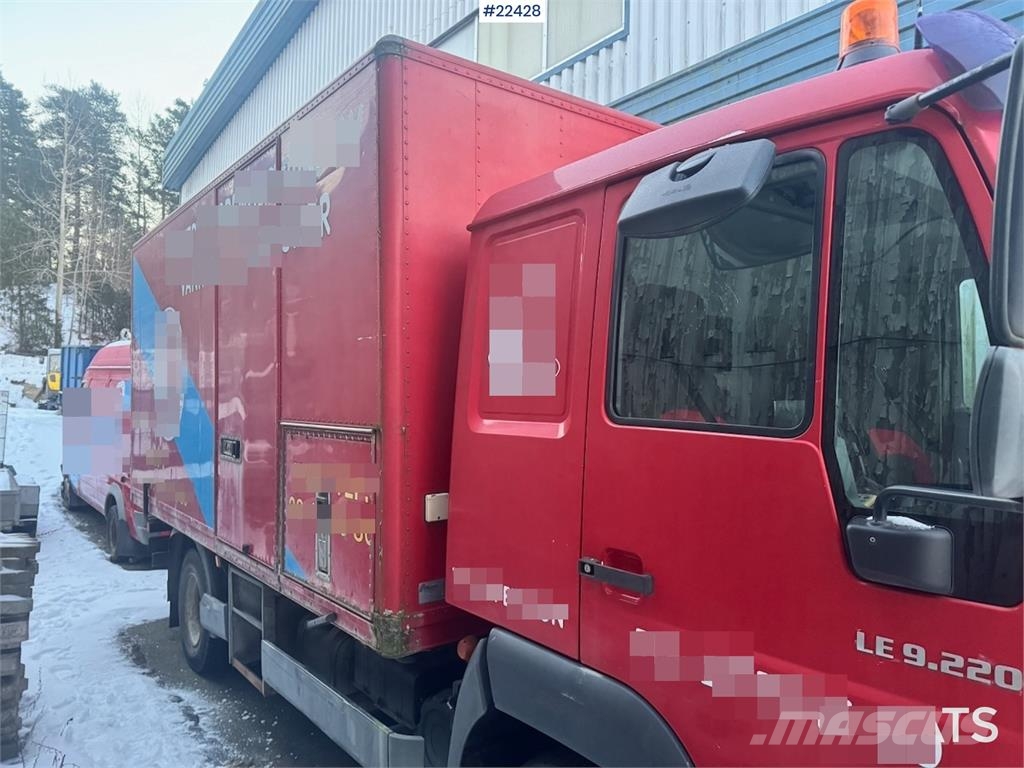 MAN LE 9.220 Box Truck – Low Mileage Caminhões baú