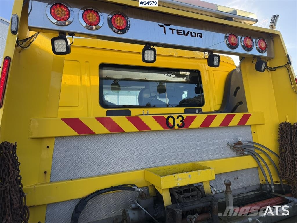 MAN TGL 12.220 Recovery truck with wheel-lift and Tevo Šleperi za vozila