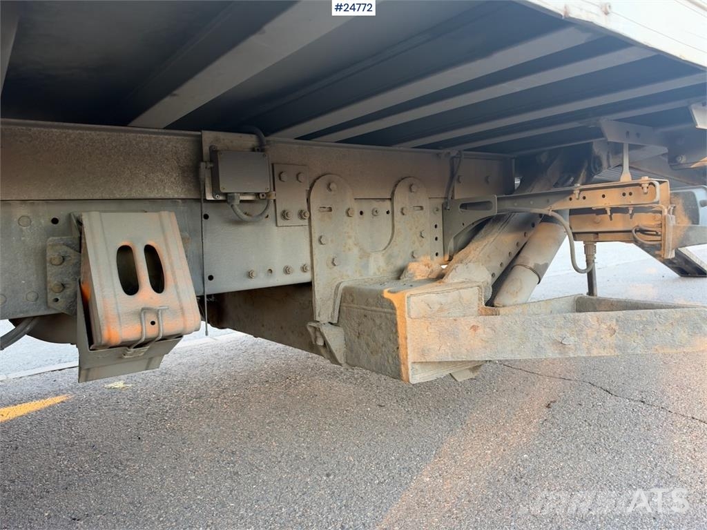 MAN TGL 12.240 4x2 Box Truck Skapbiler