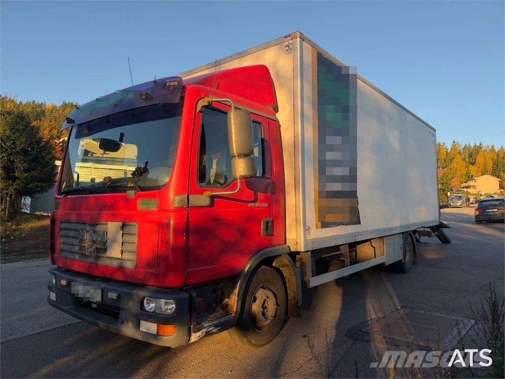 MAN TGL 12.240 4x2 Box Truck Skapbiler