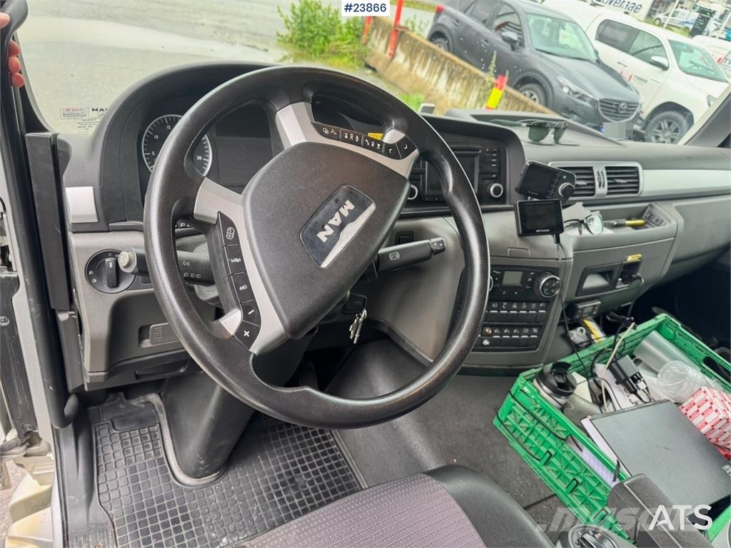 MAN TGL 12.250 Chassis – Euro 6 – Sold without body Autocabinati