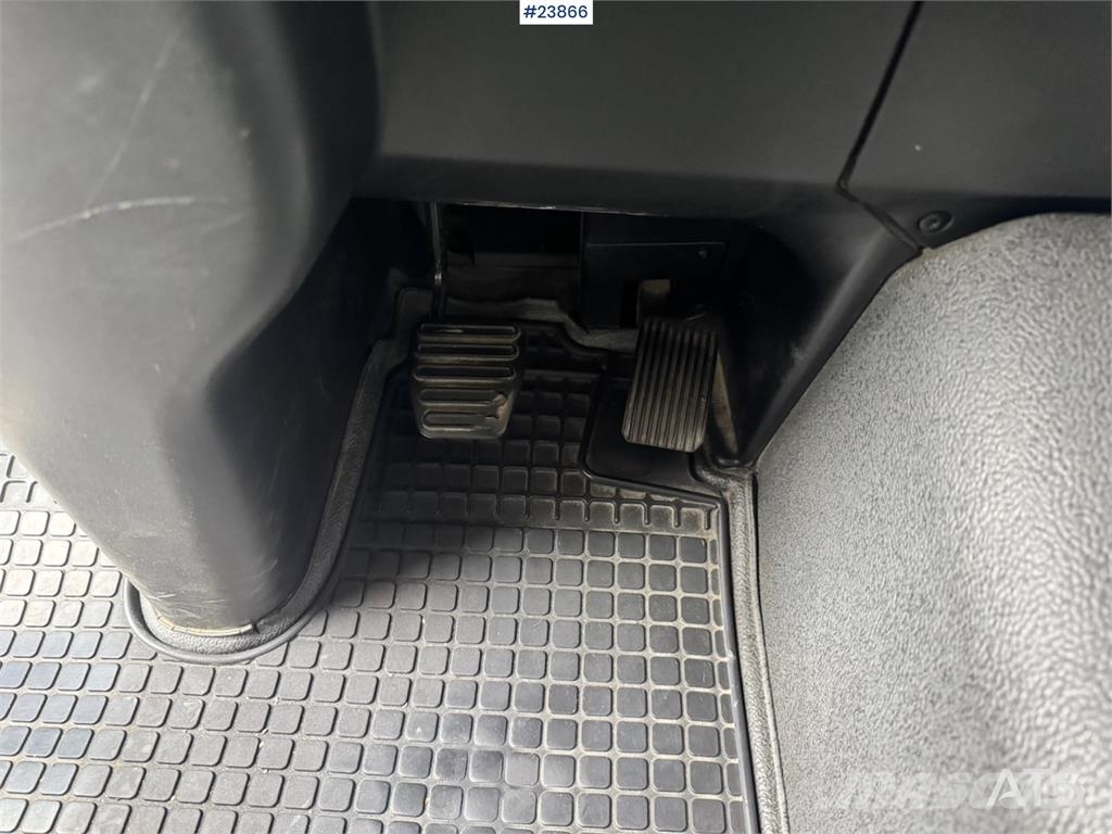 MAN TGL 12.250 Chassis – Euro 6 – Sold without body Autocabinati
