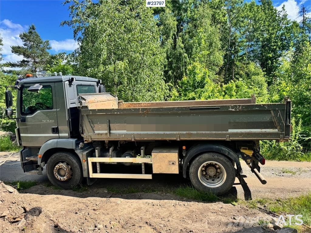 MAN TGM 18.290 4x2 Tipper Truck with 3-Way Tipping Bod Camiones bañeras basculantes o volquetes