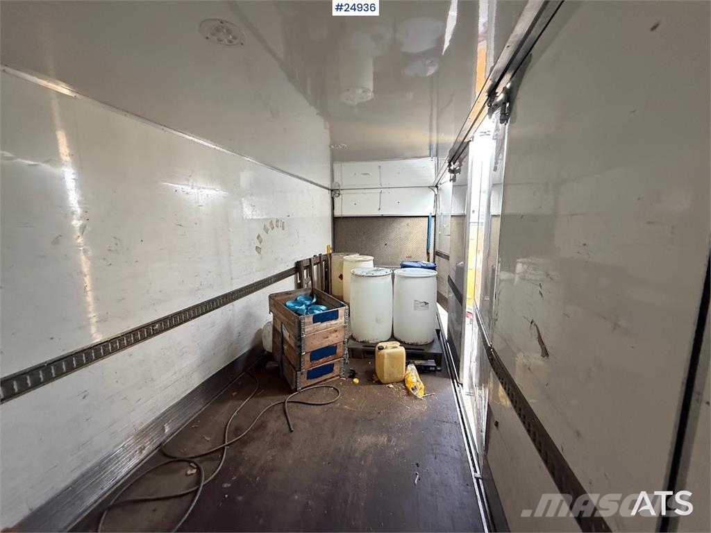 MAN TGM 18.290 – Model – Full Side Opening and Tail Li Camion cassonati