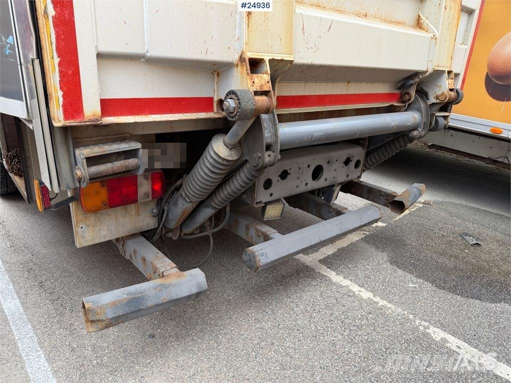 MAN TGM 18.290 – Model – Full Side Opening and Tail Li Camion cassonati