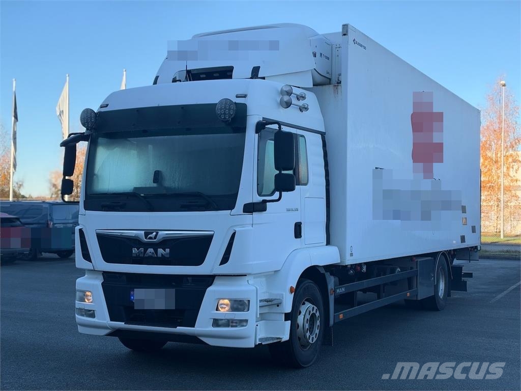 MAN TGM 18.320 4x2 Box Truck with Refrigeration/Freeze Van Body Trucks