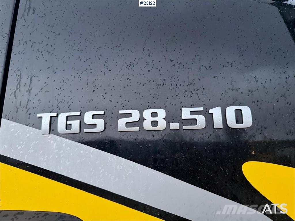 MAN TGS 28.510 4x4+2 snow plow tipper truck – underbod Самосвал