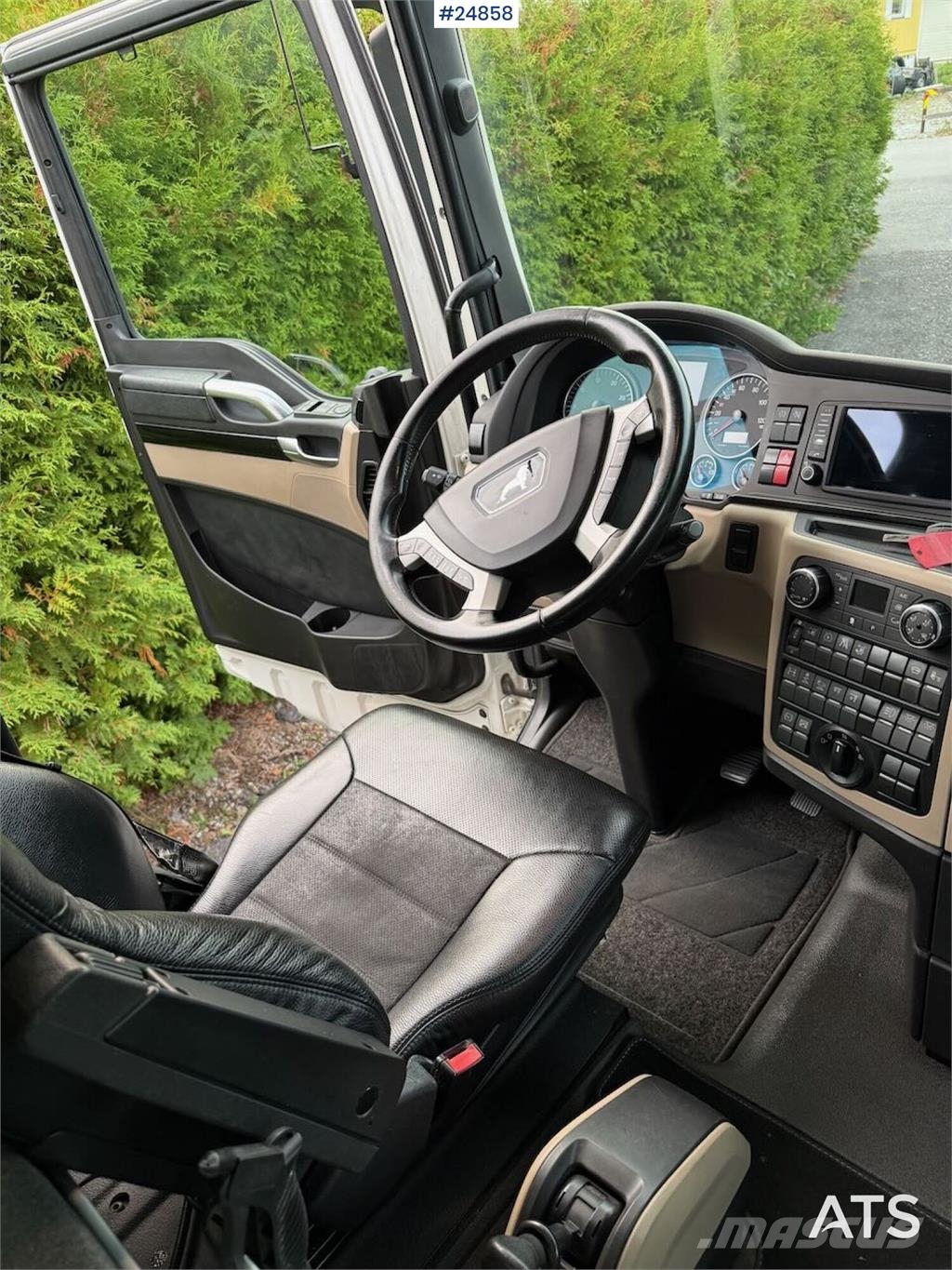 MAN TGX 25.510 6x2 Box truck - refrigeration/freezer u Camion cassonati