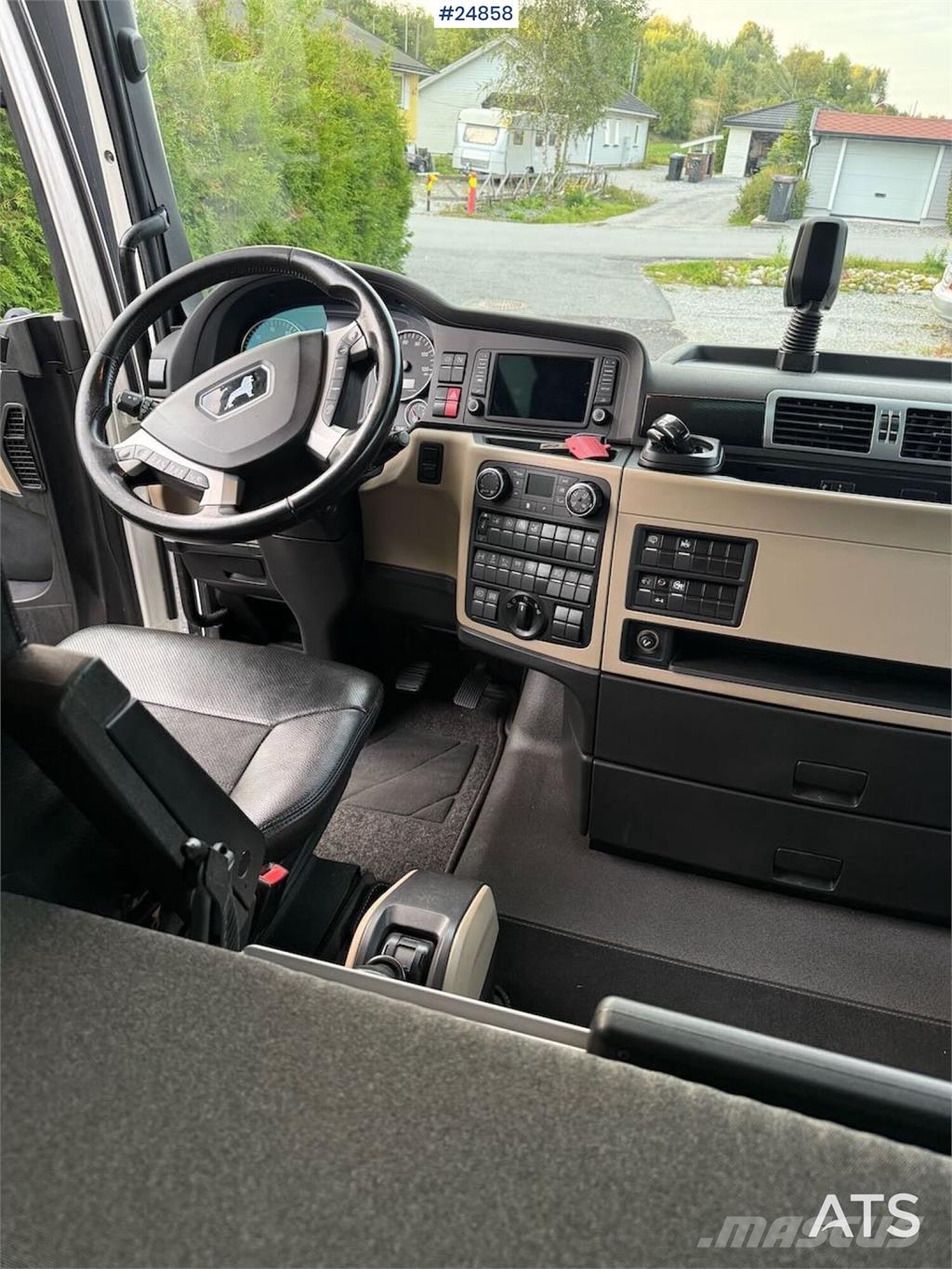 MAN TGX 25.510 6x2 Box truck - refrigeration/freezer u Camion cassonati