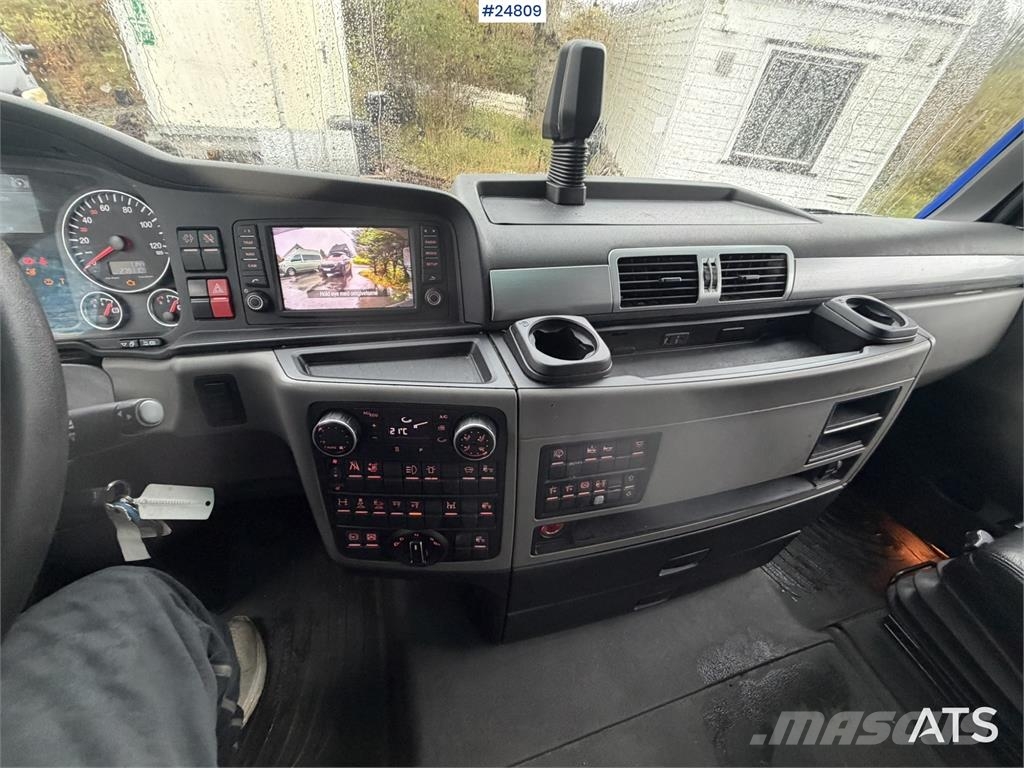 MAN TGX 26.580 6x2 Crane Truck with HMF 25.6 tm Crane Crane trucks