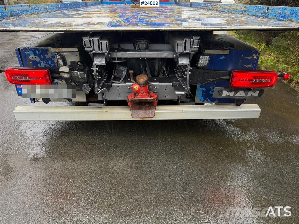 MAN TGX 26.580 6x2 Crane Truck with HMF 25.6 tm Crane Crane trucks
