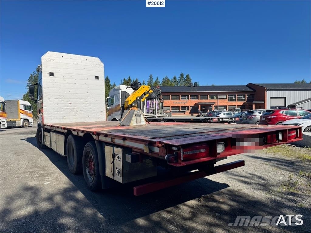 MAN TGX 580 Flatbed truck. Caminhões de mesa/dropside