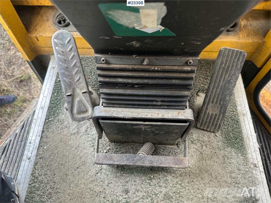 Mattsson MPAB 6x6 grader w/ blades and 2 extra for tires Niveladoras