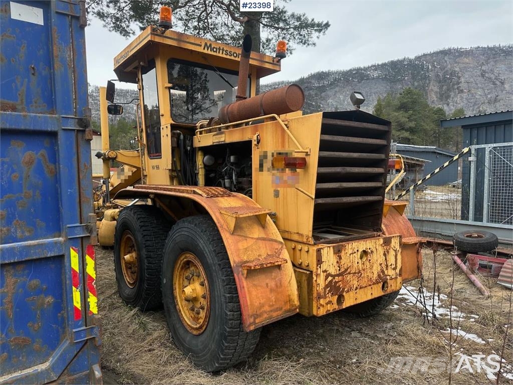 Mattsson MPAB 6x6 grader w/ blades and 2 extra for tires Niveladoras