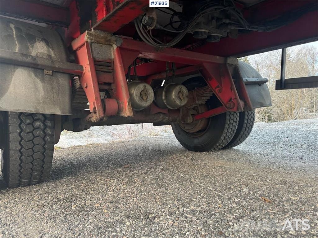 Maur 1-Axle Trailer Reboques estrado/caixa aberta