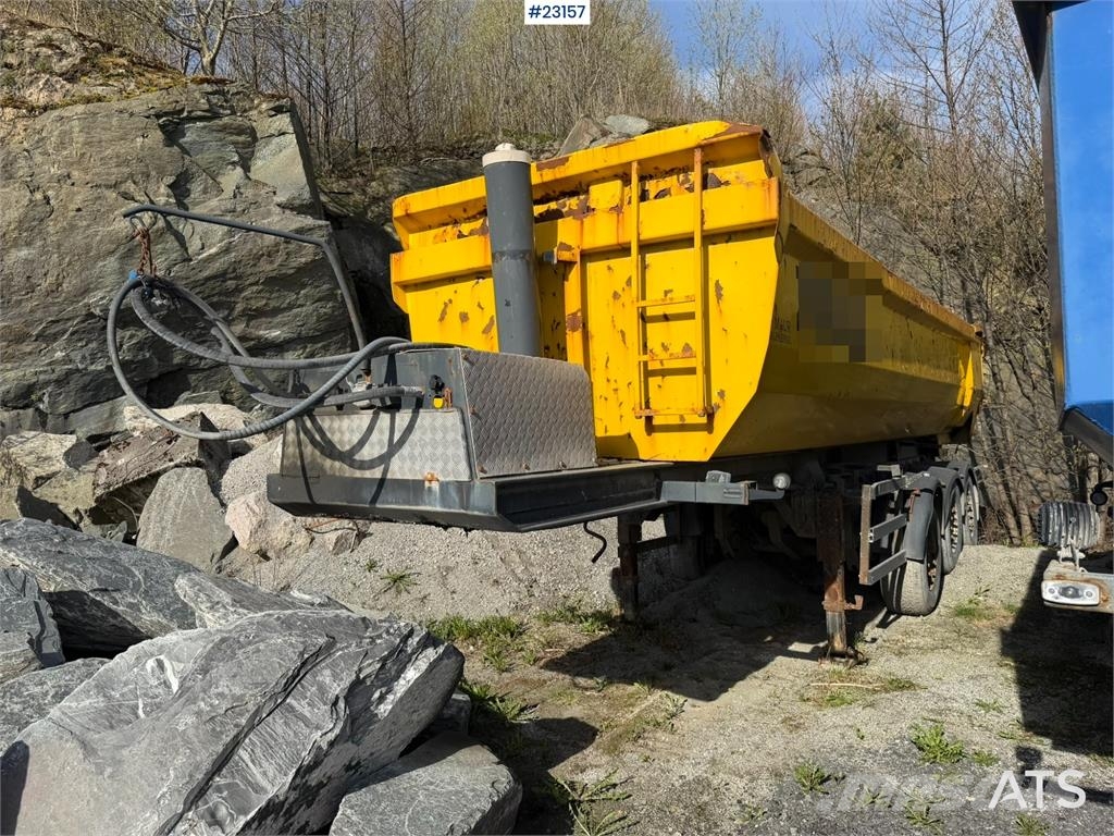 Maur Bilpåbygg 3-axle tipping semi-trailer for sale as a repair o Andre anhængere