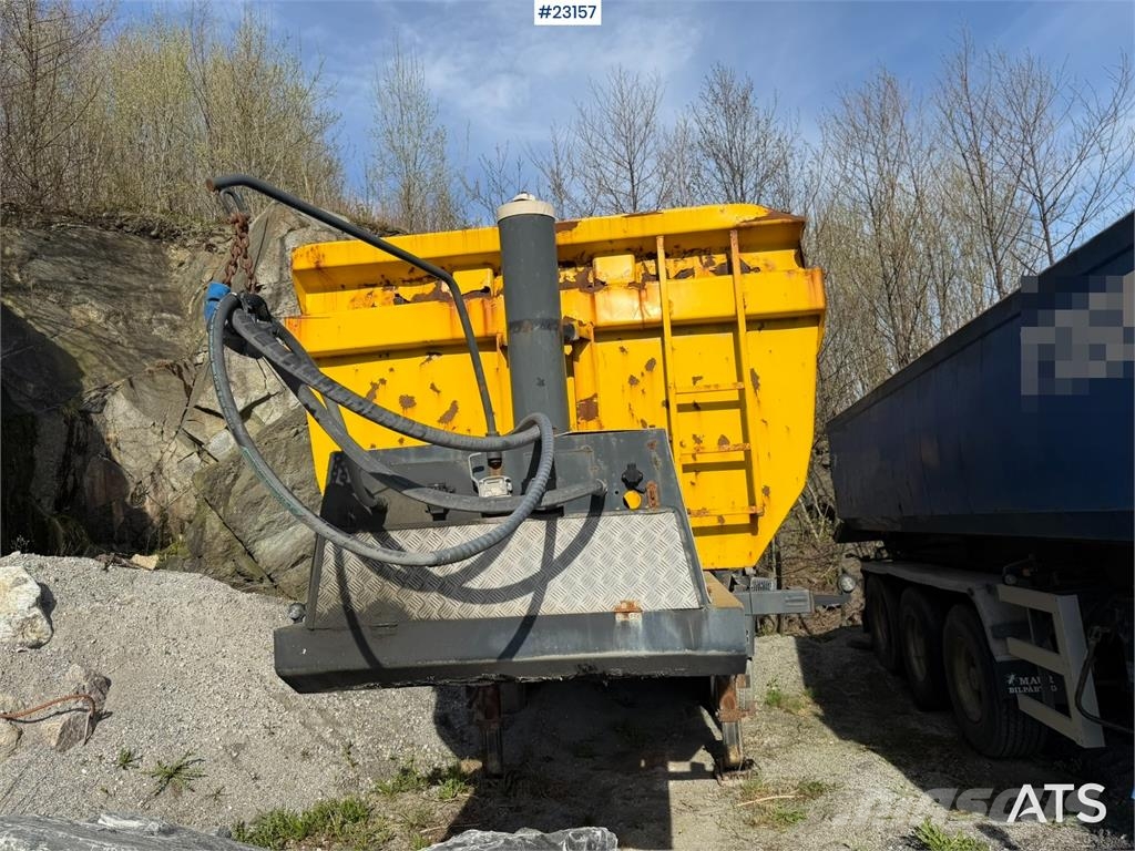 Maur Bilpåbygg 3-axle tipping semi-trailer for sale as a repair o Andre anhængere