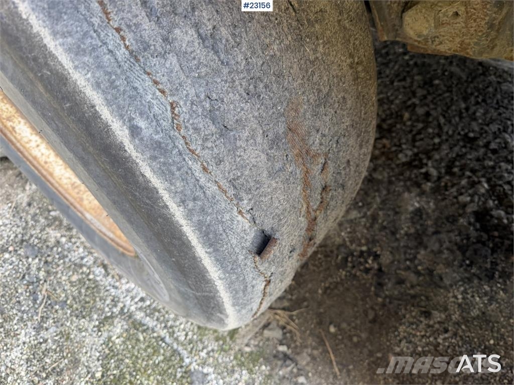 Maur Bilpåbygg 3 axles and tipping semi-trailer for sale as a rep Andre anhængere