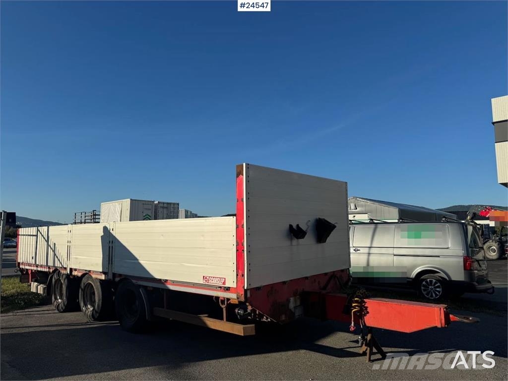 McCauley MAC DF3 Flatbed trailer Flatbed/Dropside trailers