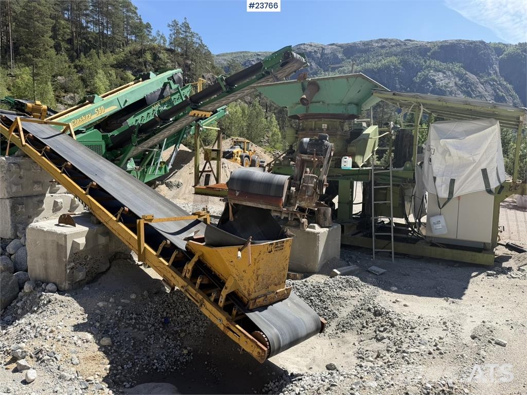 McCloskey S80 screening plant with Svedala Arbrå cone crushe غرابيل