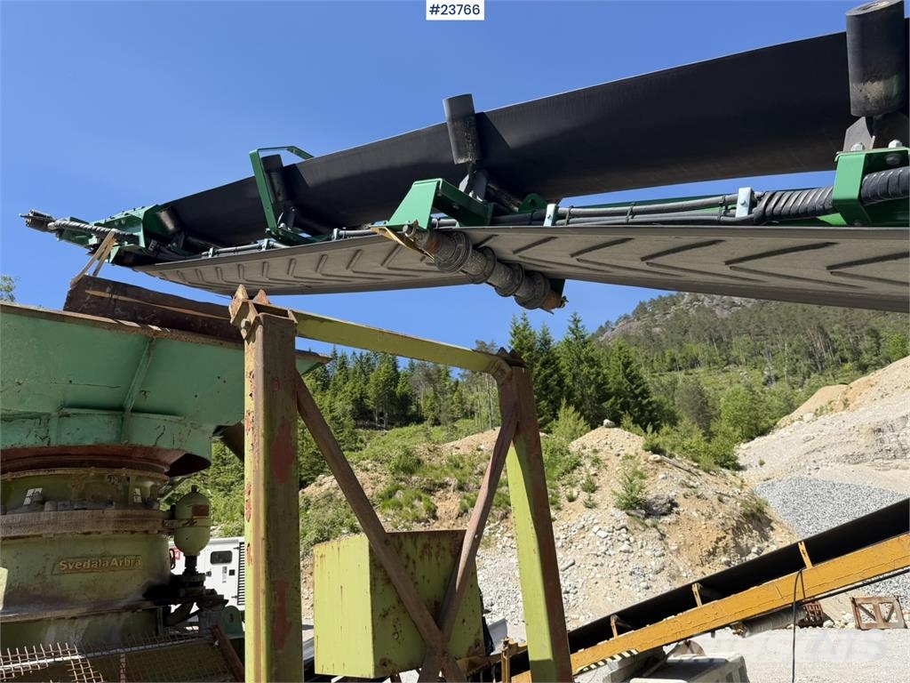 McCloskey S80 screening plant with Svedala Arbrå cone crushe غرابيل