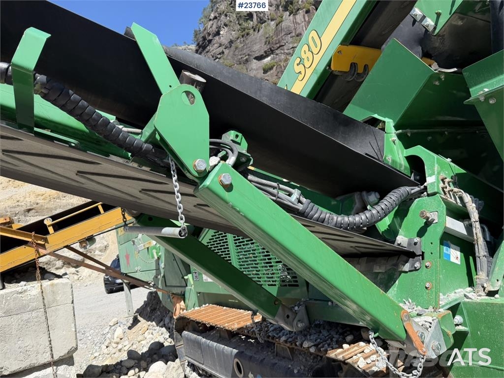McCloskey S80 screening plant with Svedala Arbrå cone crushe غرابيل
