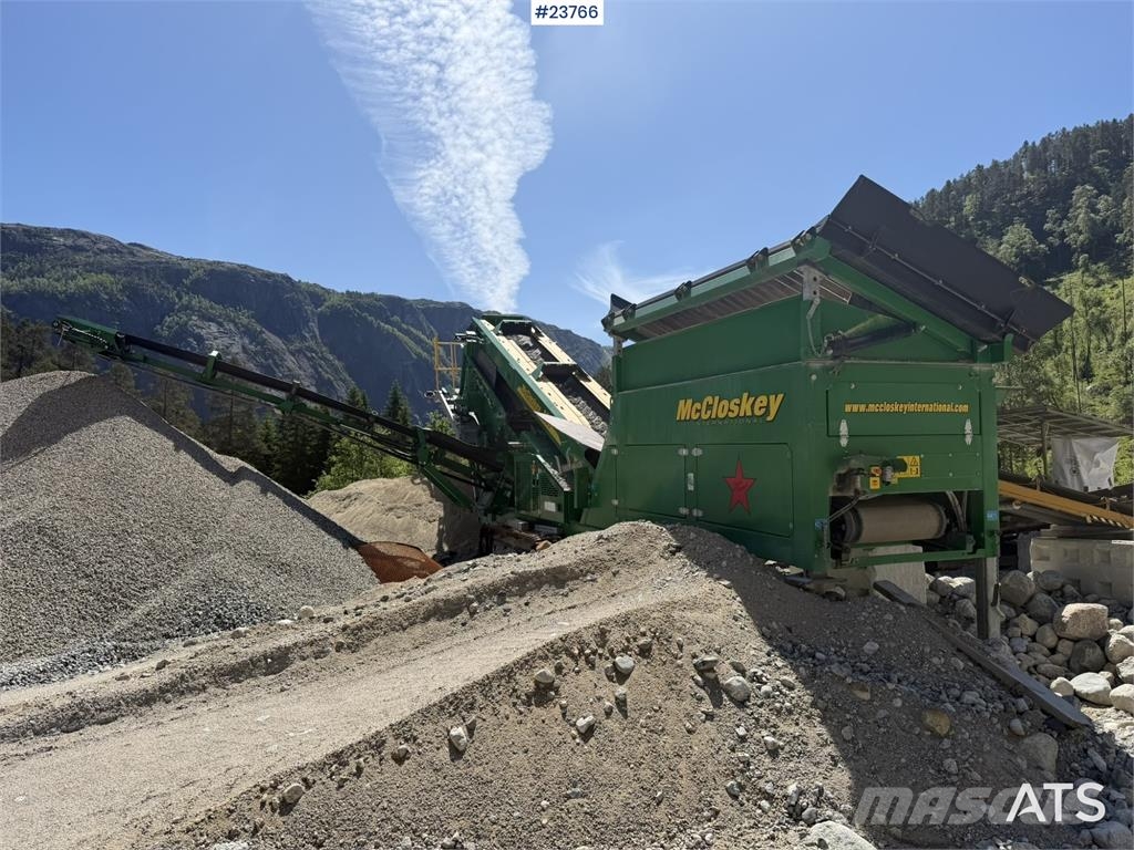 McCloskey S80 screening plant with Svedala Arbrå cone crushe غرابيل