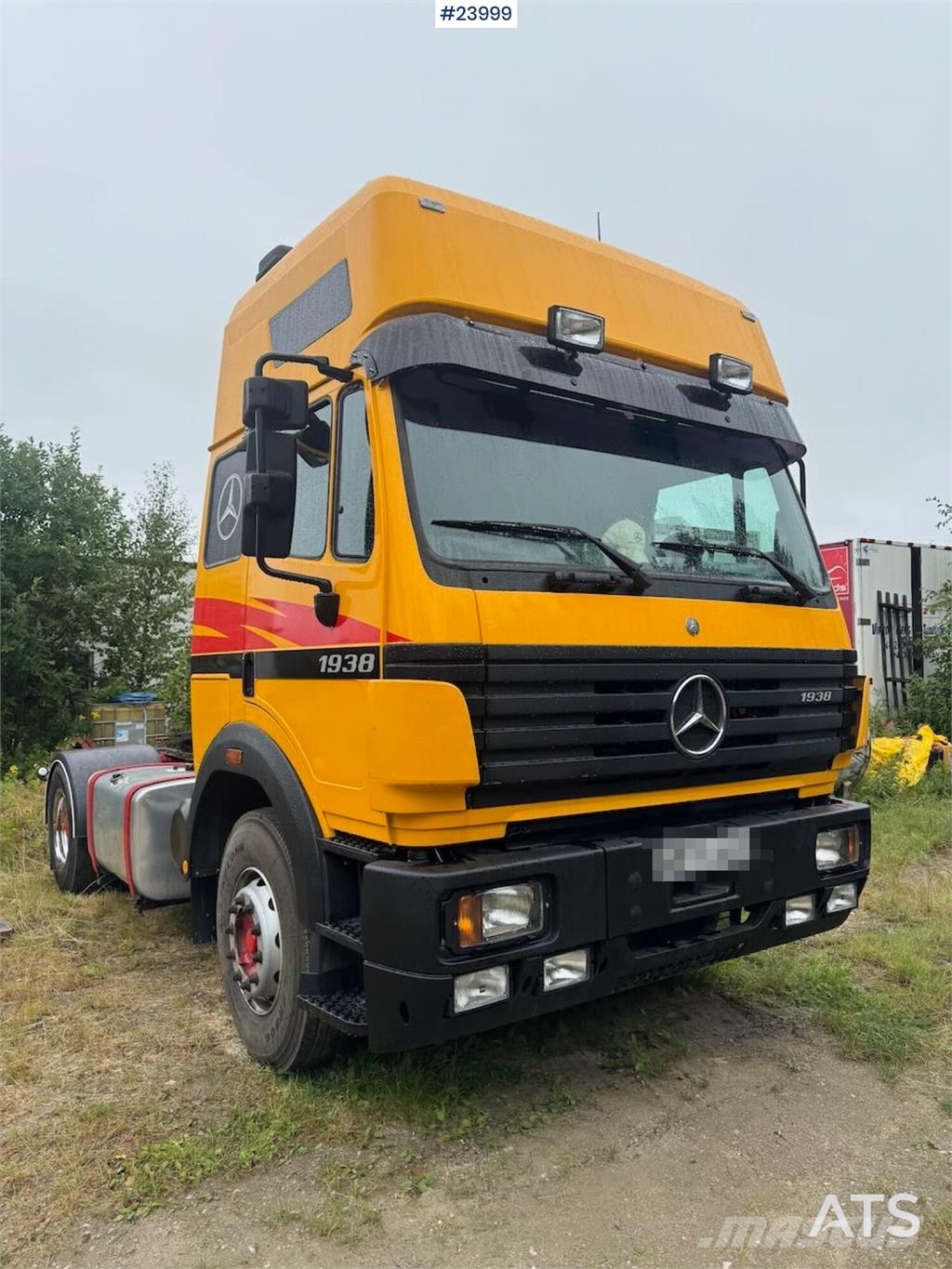Mercedes-Benz 1838 وحدات الجر