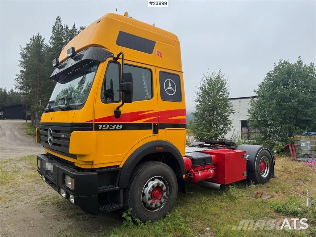 Mercedes-Benz 1838 وحدات الجر