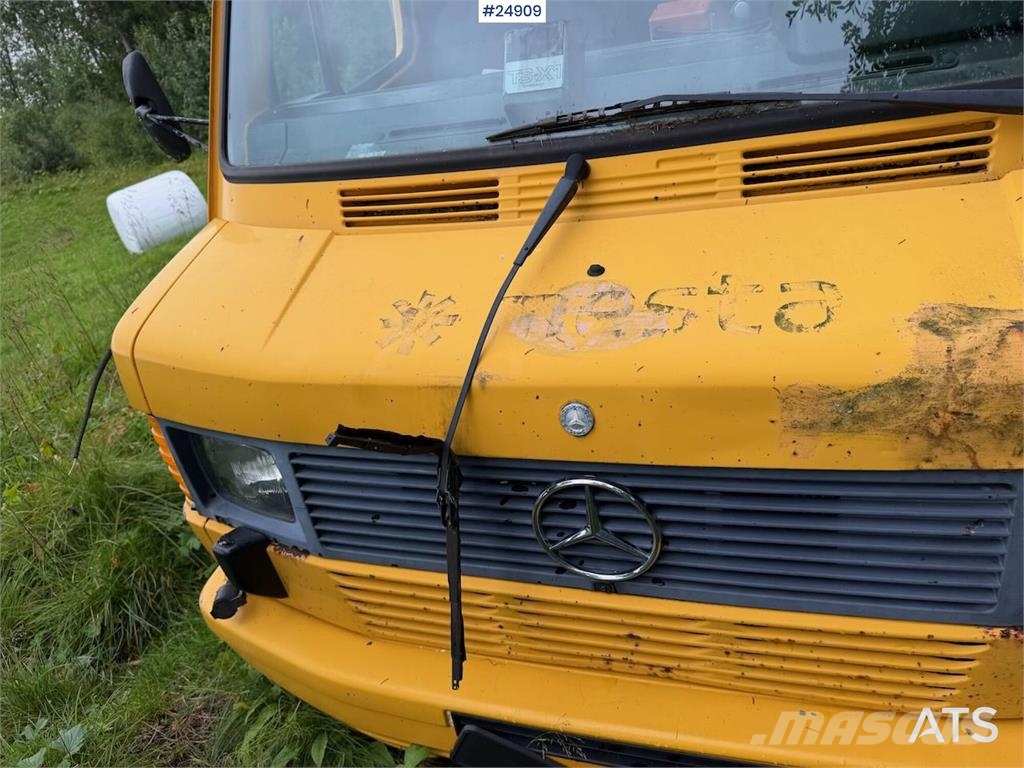 Mercedes-Benz 409 D planbil Platformas/izkraušana no sāniem