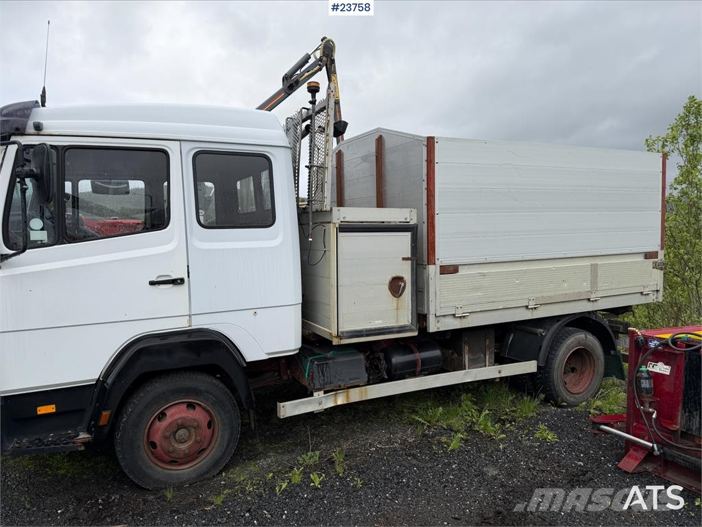 Mercedes-Benz 817 - - 166 000km Camiones de cama baja