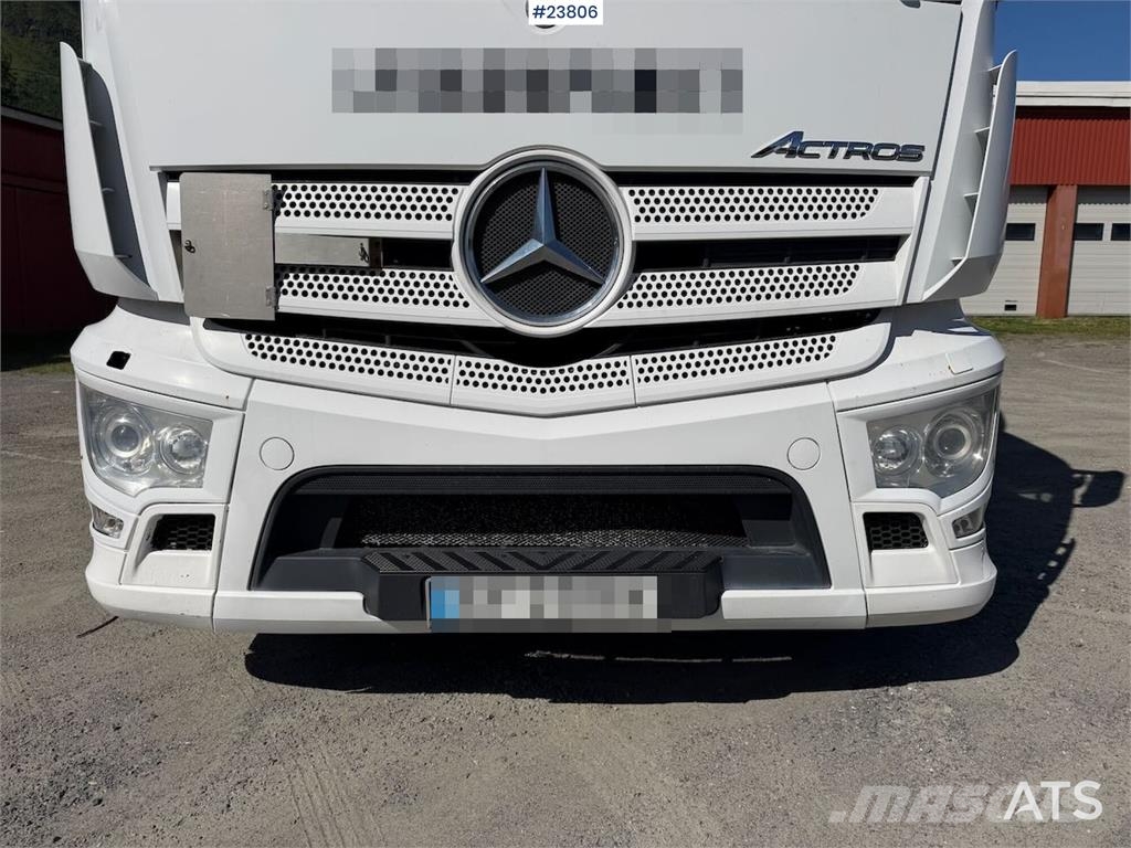 Mercedes-Benz Actros 1835L 4x2 box truck w/ ADR rigged, new clut شاحنات ذات هيكل صندوقي