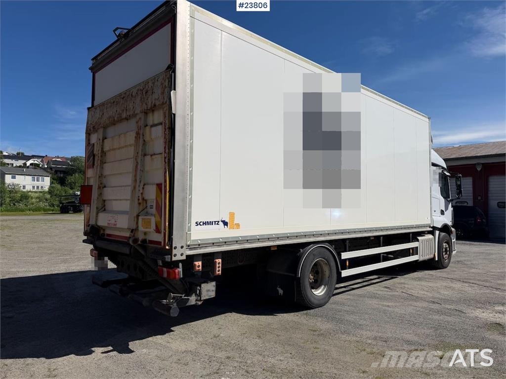 Mercedes-Benz Actros 1835L 4x2 box truck w/ ADR rigged, new clut شاحنات ذات هيكل صندوقي