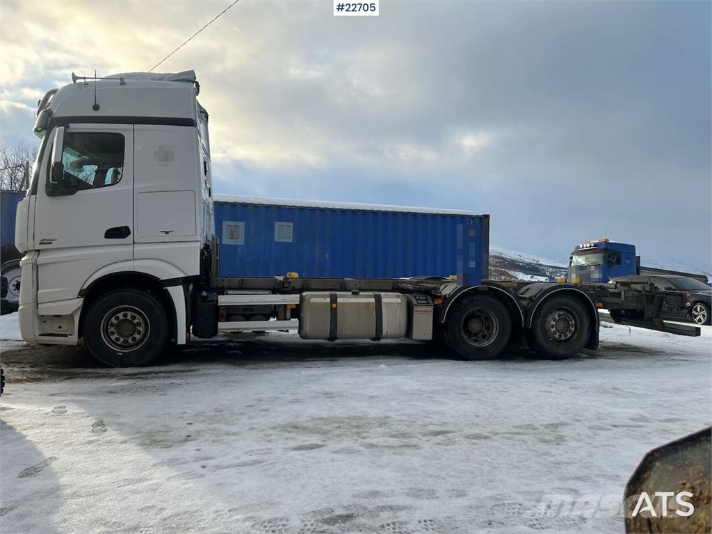 Mercedes-Benz Actros 2551 6x2 Container Truck - ADR Rigged - San 集装箱叉车