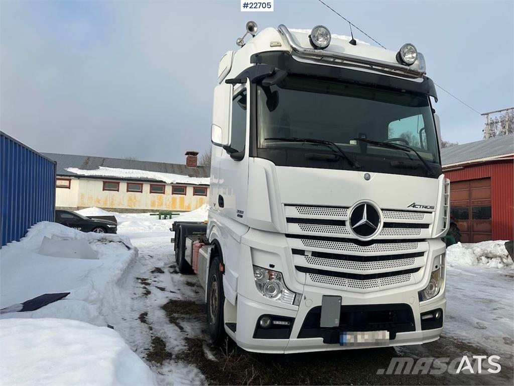 Mercedes-Benz Actros 2551 6x2 Container Truck - ADR Rigged - San 集装箱叉车