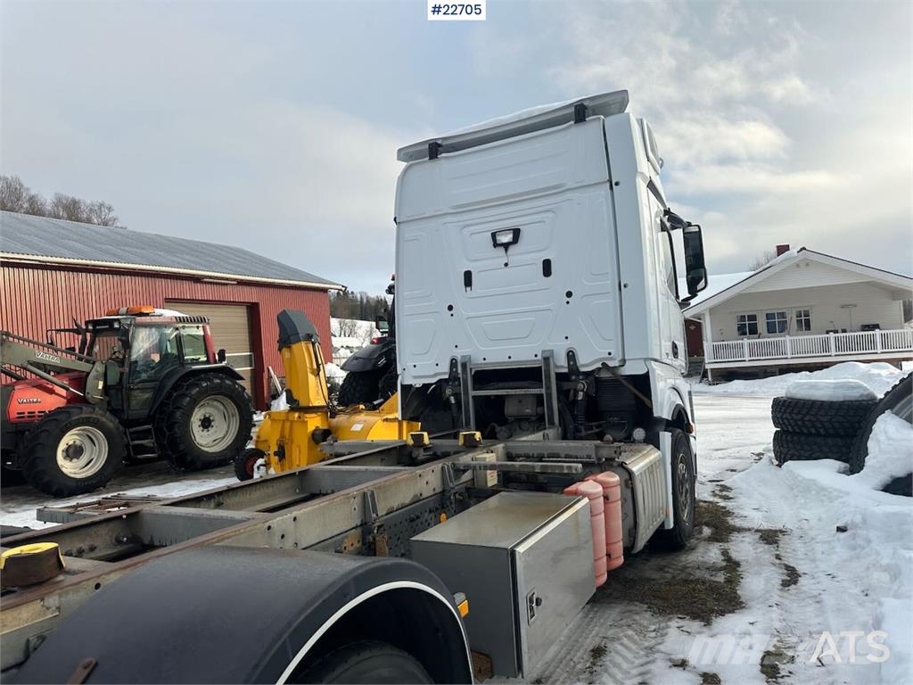 Mercedes-Benz Actros 2551 6x2 Container Truck - ADR Rigged - San 集装箱叉车