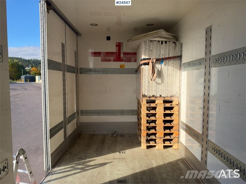 Mercedes-Benz Actros 2563 6x2 Box Truck with Full Side Opening – Skapbiler