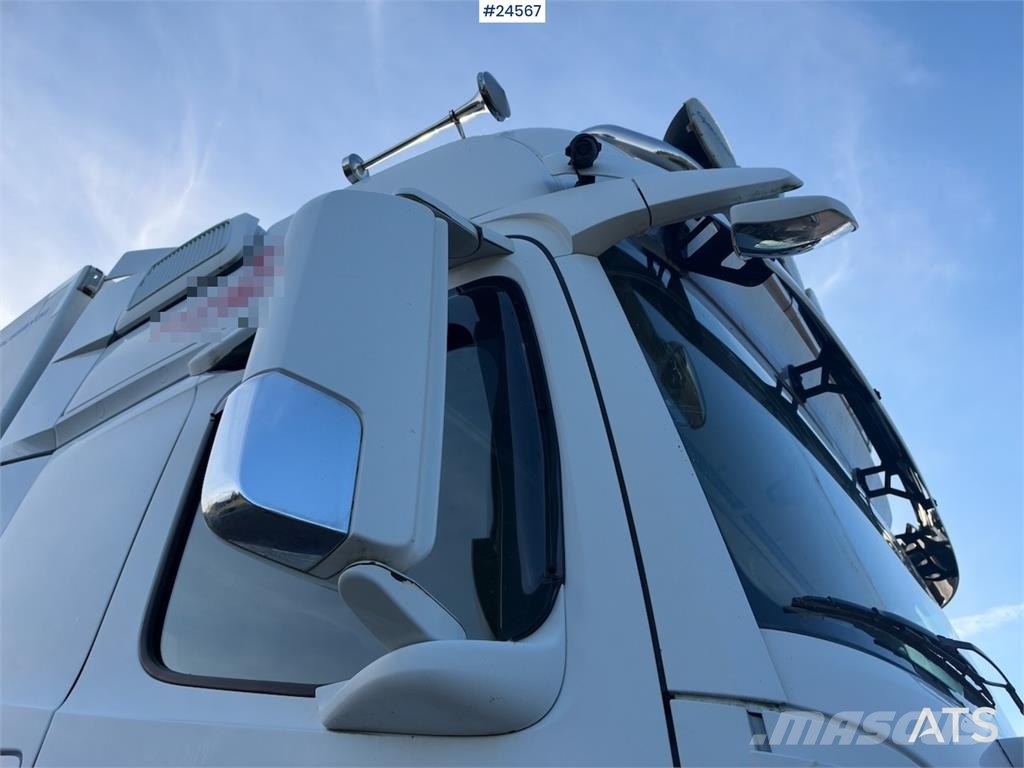 Mercedes-Benz Actros 2563 6x2 Box Truck with Full Side Opening – Skapbiler