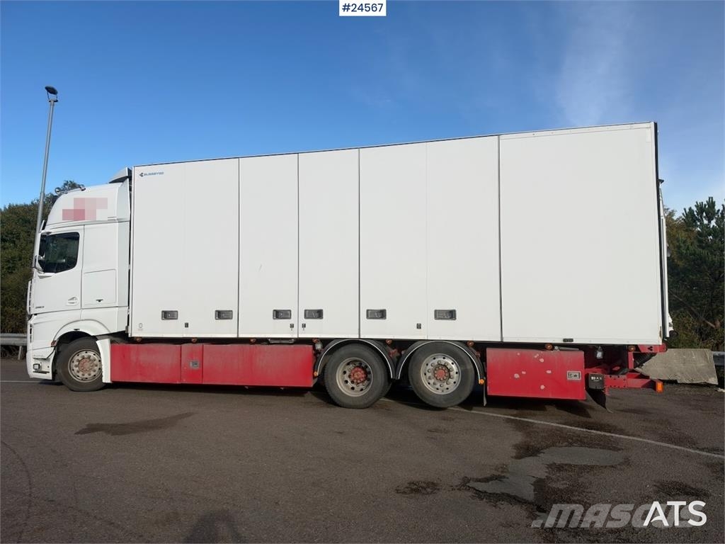 Mercedes-Benz Actros 2563 6x2 Box Truck with Full Side Opening – Skapbiler